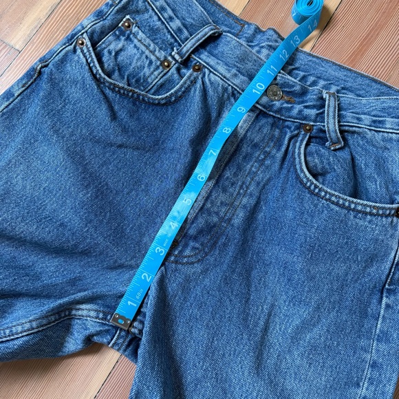 Vintage Levi’s 501 Blue Jeans Raw Hem - Picture 9 of 16